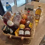 De La Tour *